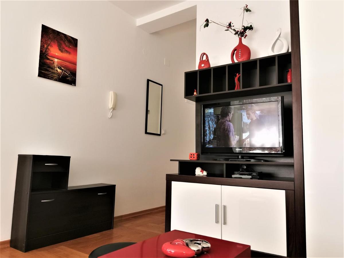 Apartments Mara Cres Εξωτερικό φωτογραφία