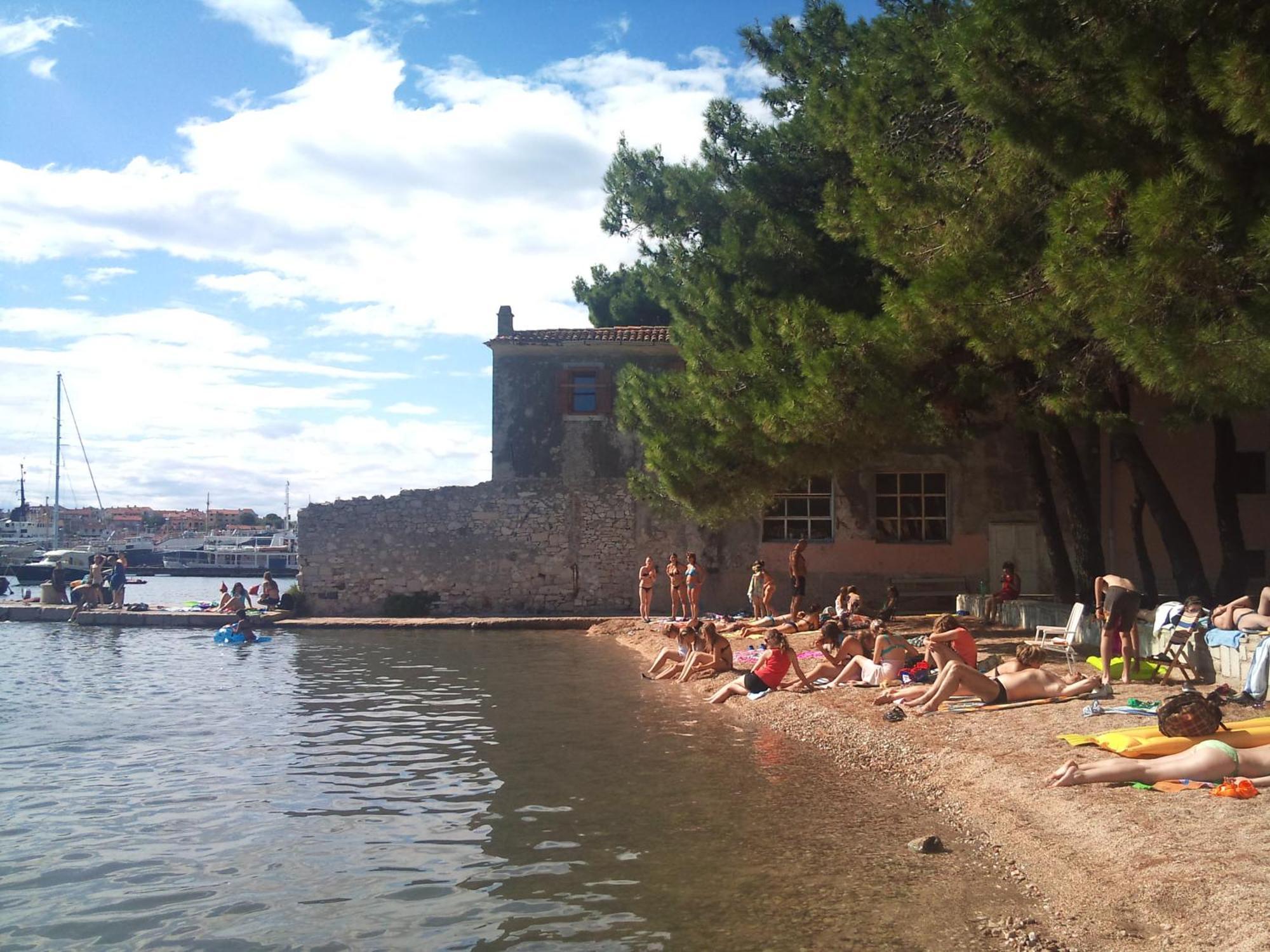 Apartments Mara Cres Εξωτερικό φωτογραφία