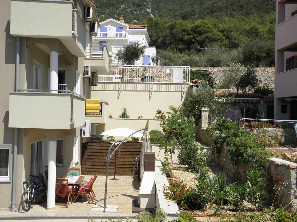 Apartments Mara Cres Δωμάτιο φωτογραφία