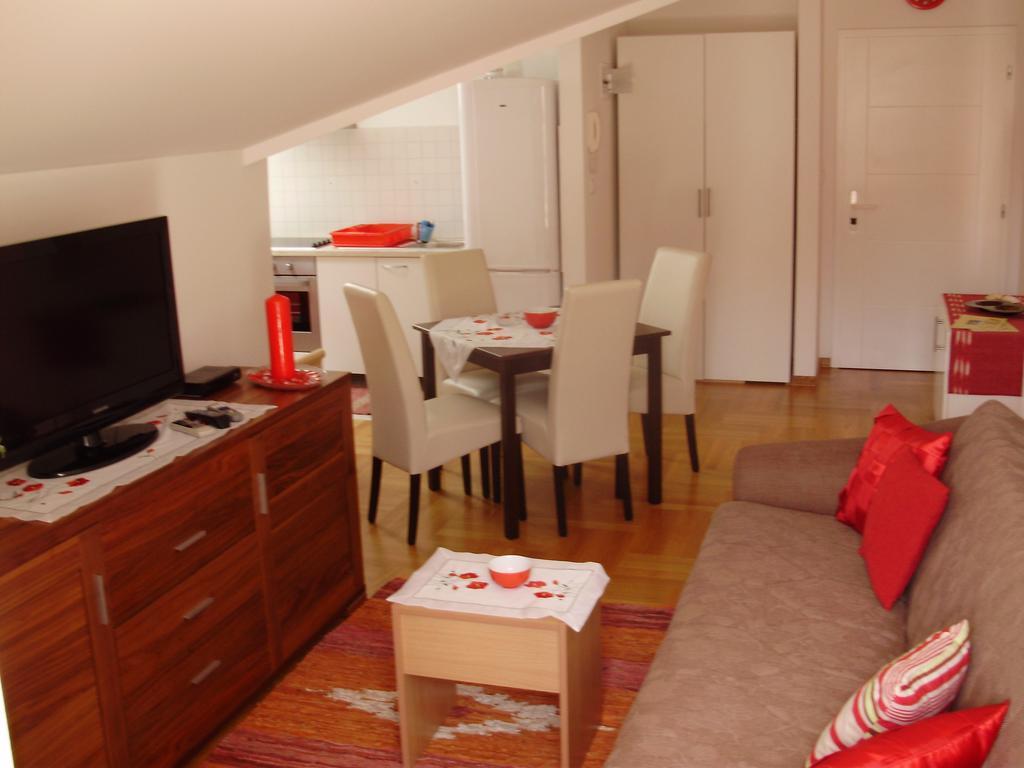 Apartments Mara Cres Δωμάτιο φωτογραφία