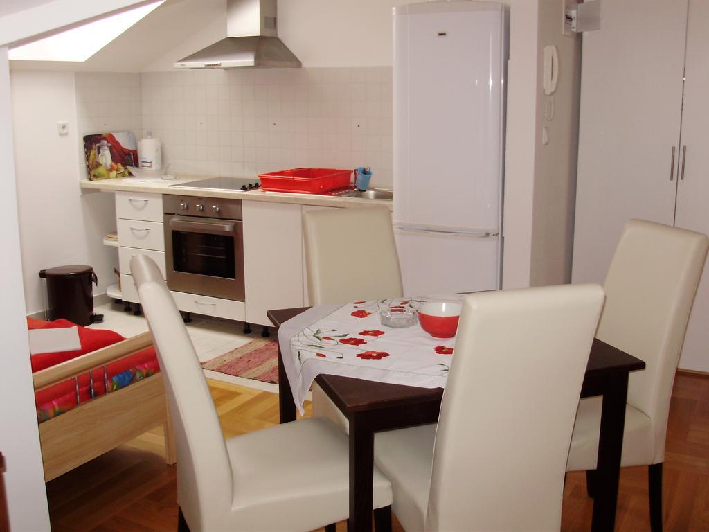 Apartments Mara Cres Δωμάτιο φωτογραφία